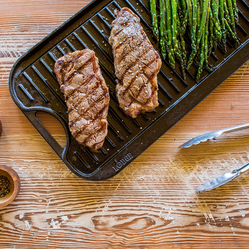 Lodge Cast Iron reversible baking sheet/grill