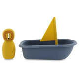 SAILBOAT BATH TOY